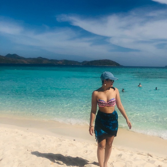 Meet your Posher, Liz - Picture 2 of 4